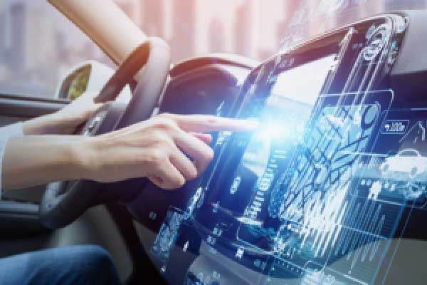 英国财相里夫斯将承诺拨款10亿英镑用于量子电脑采购