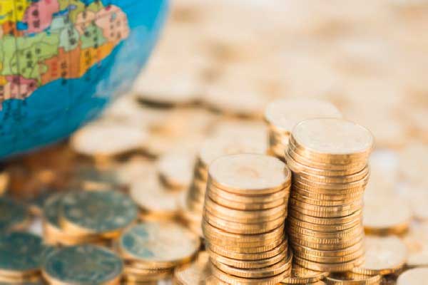 英国财相里夫斯将承诺拨款10亿英镑用于量子电脑采购